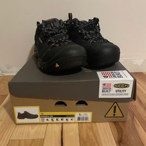 Braddock Low Keen Utility Shoes